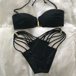 Bandeau strapping bikini